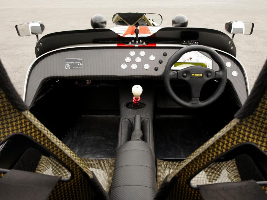 Торпедо Caterham Seven Superlight R500 2008 года  (фото 35 из 36)